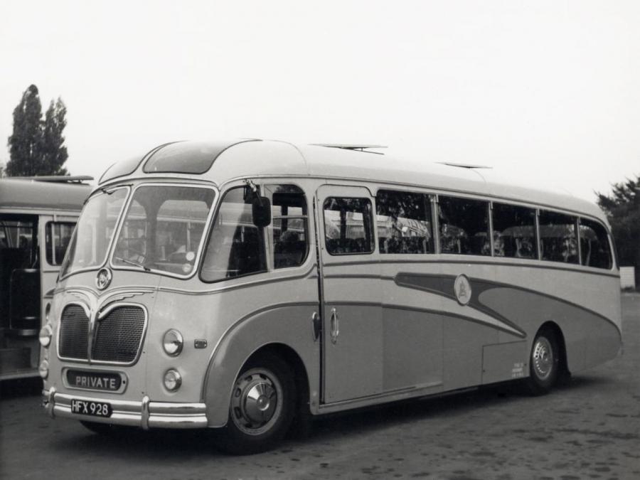  Bedford SBG Duple Vega (C41F) 1951 года  (UK) (фото 1 из 1)